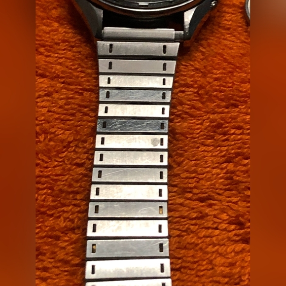 1983 Vintage Seiko 5 6309 8230 Automatic Watch BLACK DIAL DAYDATEa - Picture 14 of 14